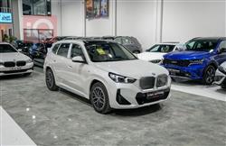 بي ام دبليو iX1